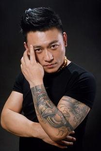 张洪铭 背景,从平凡走向卓越的奋斗历程